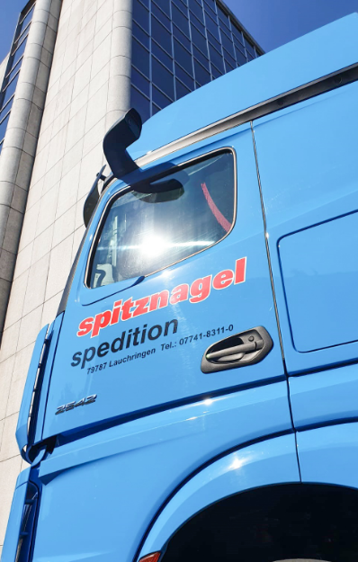 Spitznagel - Ihr fortschrittlicher Partner in der Möbellogistik mit internationaler Reichweite und einem besonderen Fokus auf die Schweiz